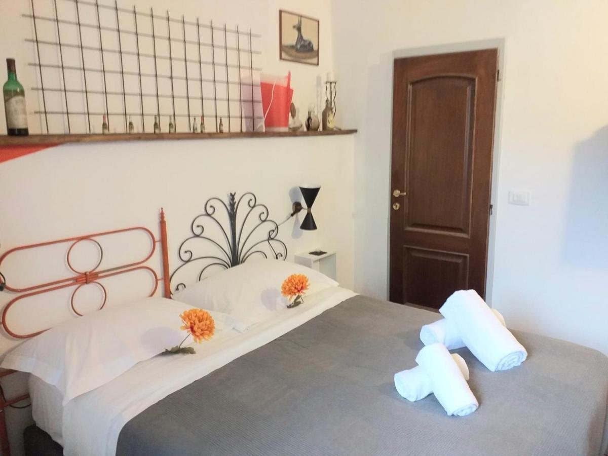 Suite Via Faenza Florencia Exterior foto